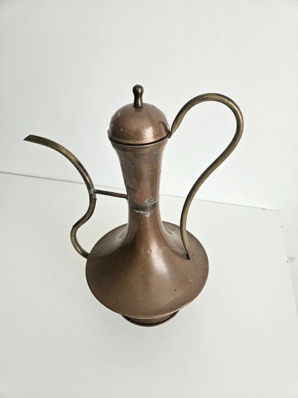Vintage Copper & Brass Ewer / Pitcher – Decorative Collectible (As-Is / Leaks)